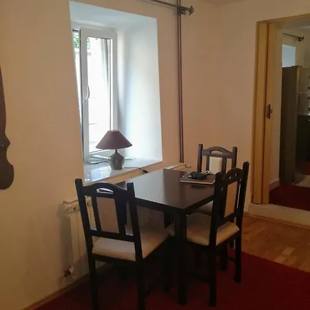 Apartman Stari Grad *